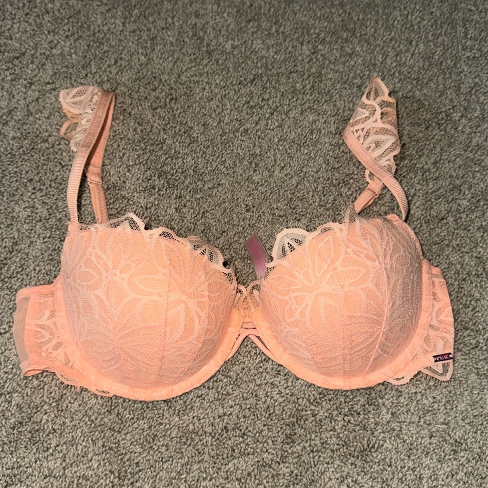 PINK Victoria's Secret Peach Lace Demi Bra